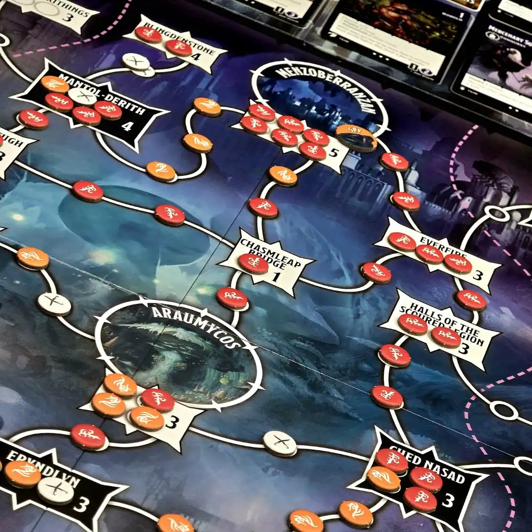 Deckbuilding meets area-control